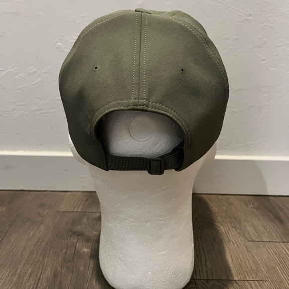 Lululemon Hat - Picture 4 of 6